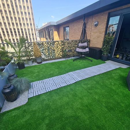 Luxury 9Ine Penthouse With Garden & Jacuzzi Apartment Birmingham Exterior photo